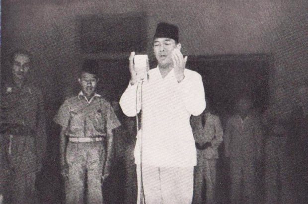 A photo of Soekarno praying during the Proclamation of Indonesian Independence.